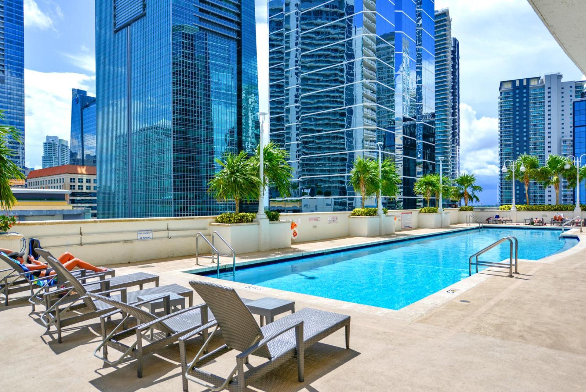 Luxury 2 Bedroom Apartment At Brickell With Pool Miami Bagian luar foto
